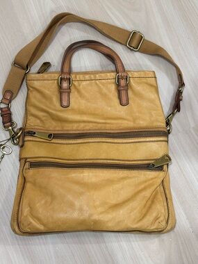 FOSSIL Explorer Leather Tote Light Tan Foldover Messenger Bag Crossbody W/ Dust